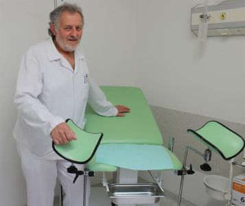 Ordynator Oddziału: Dr n.med. specjalista w ginekologii i położnictwie Wojciech Kałużyński